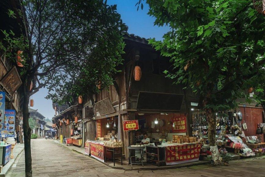秦国文同志任湖南省委常委、秘书长